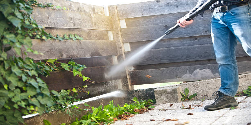 Common Hazards Associated With Pressure Washing